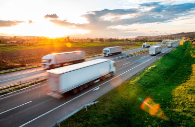 El papel fundamental del transporte en carretera en la economia espanola